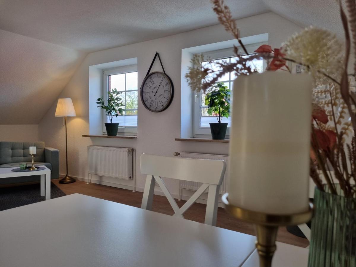 Ferienwohnungen Springer In Schoenefeld Ot Grossziethen Div Apartments Fuer Bis Zu 6 Personen 외부 사진