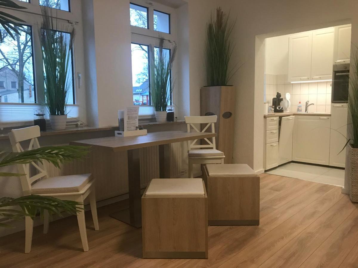 Ferienwohnungen Springer In Schoenefeld Ot Grossziethen Div Apartments Fuer Bis Zu 6 Personen 외부 사진