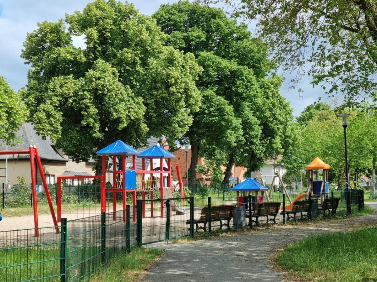 Ferienwohnungen Springer In Schoenefeld Ot Grossziethen Div Apartments Fuer Bis Zu 6 Personen 외부 사진